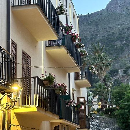 Badia Rooms & Breakfast Castellammare del Golfo Ngoại thất bức ảnh