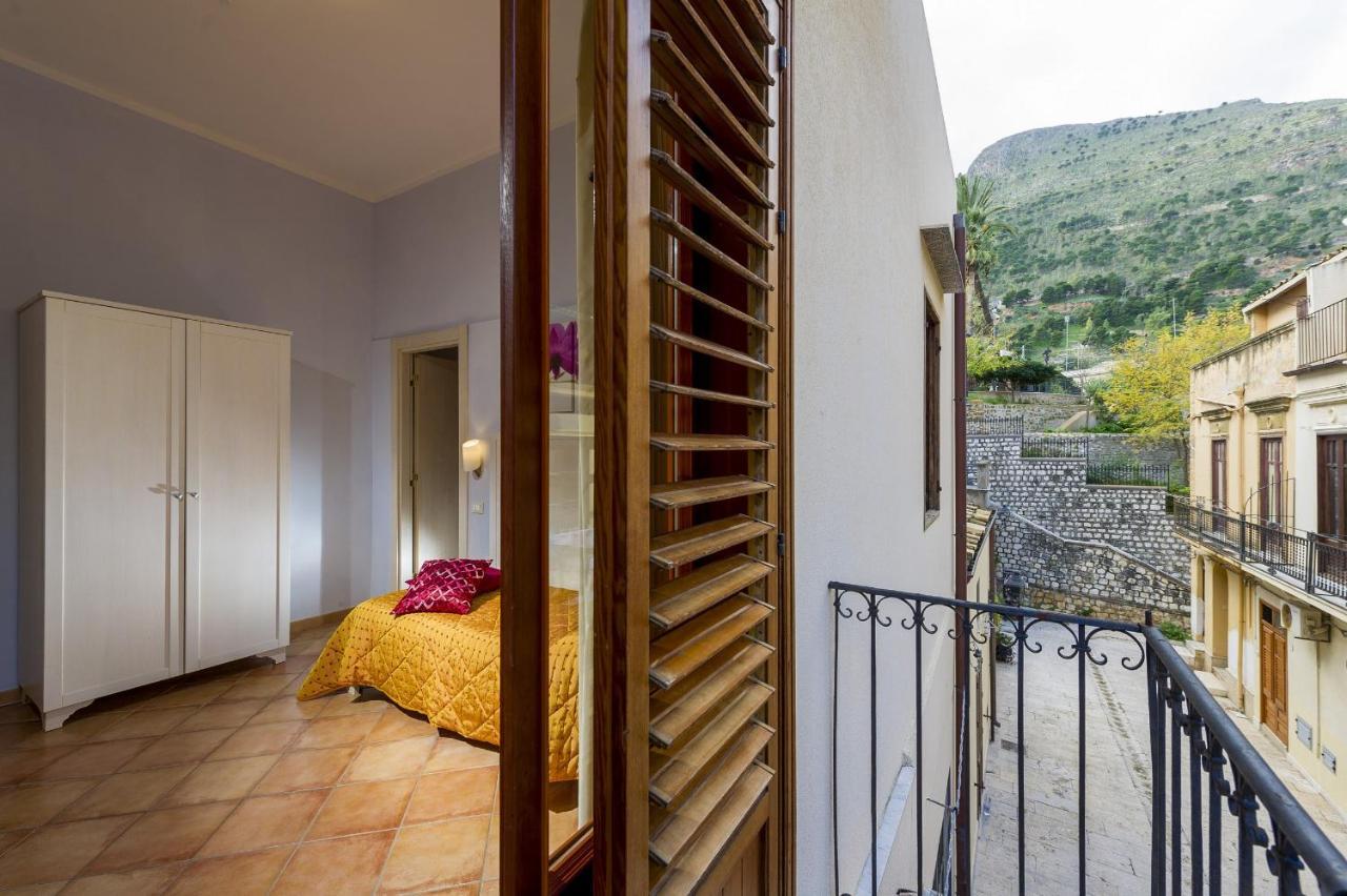 Badia Rooms & Breakfast Castellammare del Golfo Ngoại thất bức ảnh
