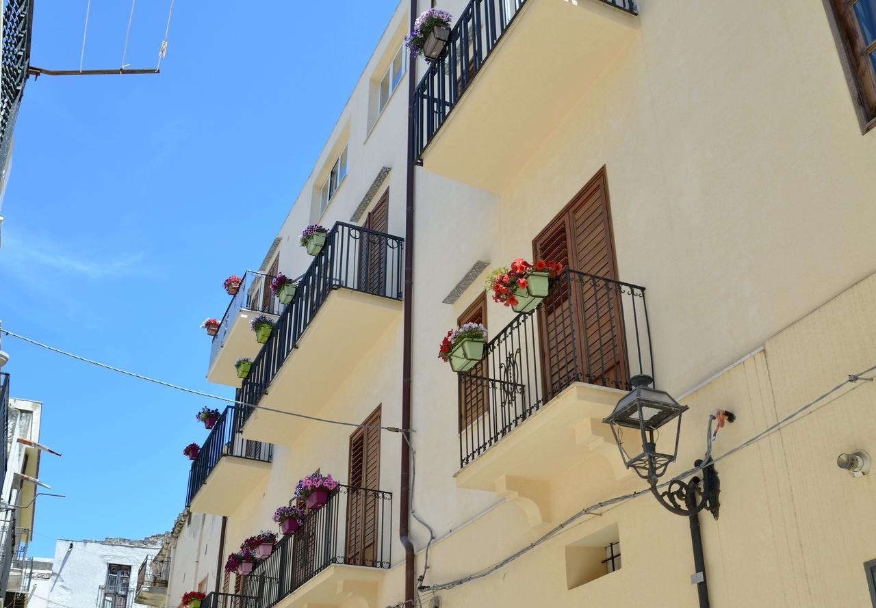 Badia Rooms & Breakfast Castellammare del Golfo Ngoại thất bức ảnh