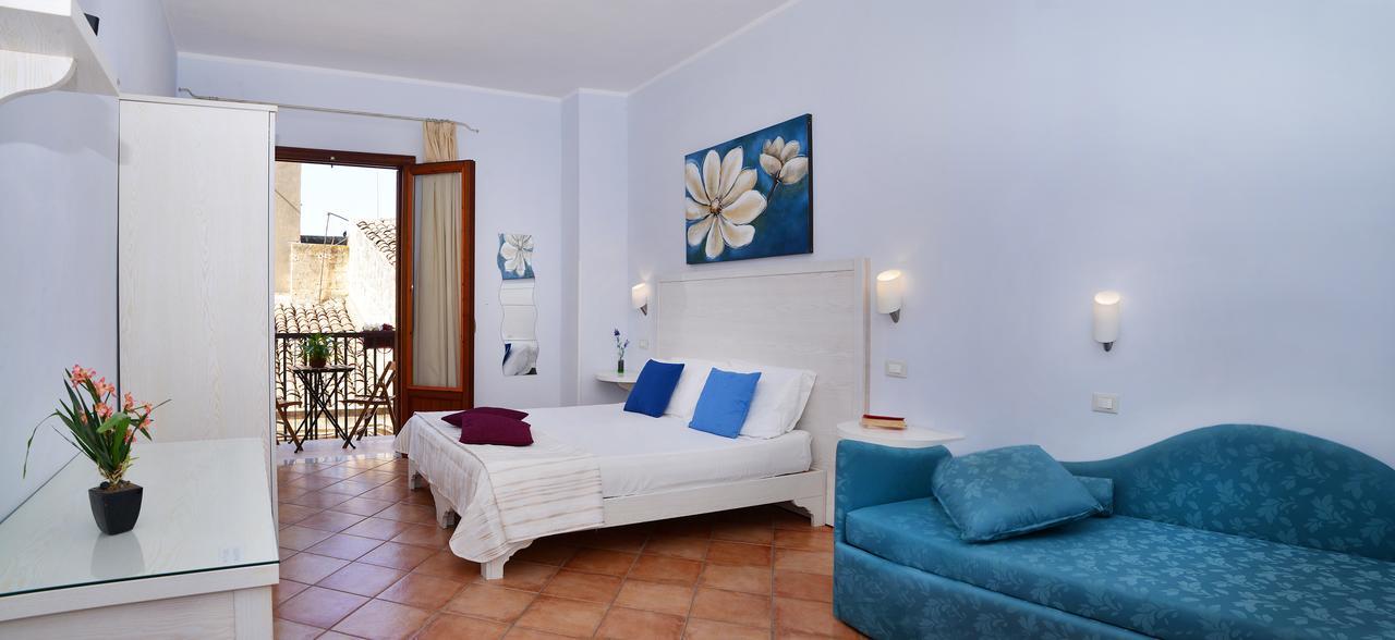 Badia Rooms & Breakfast Castellammare del Golfo Ngoại thất bức ảnh