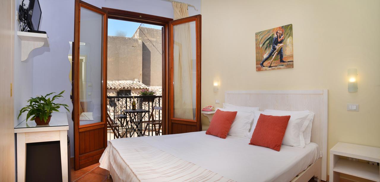Badia Rooms & Breakfast Castellammare del Golfo Ngoại thất bức ảnh