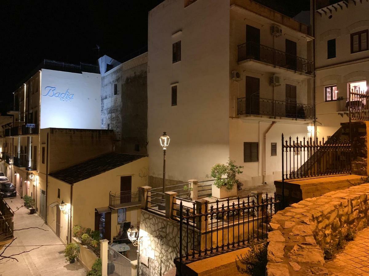 Badia Rooms & Breakfast Castellammare del Golfo Ngoại thất bức ảnh