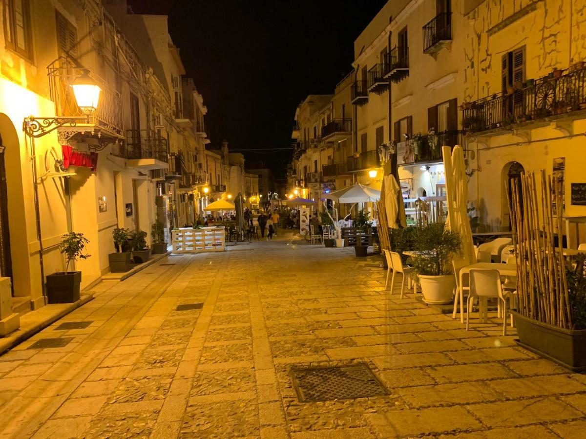 Badia Rooms & Breakfast Castellammare del Golfo Ngoại thất bức ảnh